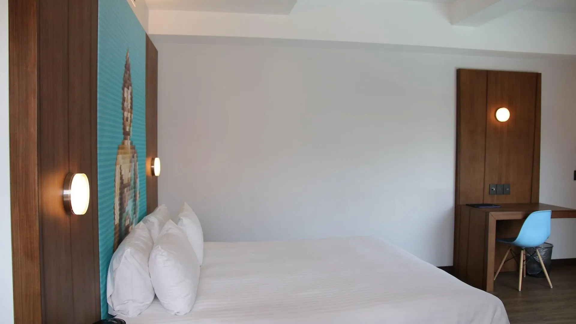 Ikonik Hotel Puebla